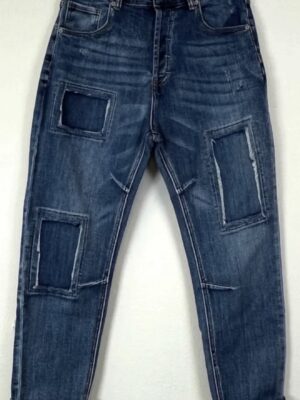Jeans med lapper